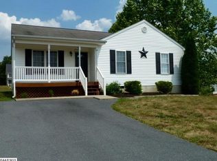 33 Mapleridge Lane, Waynesboro, VA 22980
