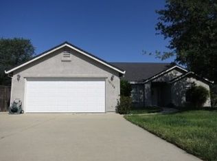 19296 Posey Ln, Redding, CA 96003