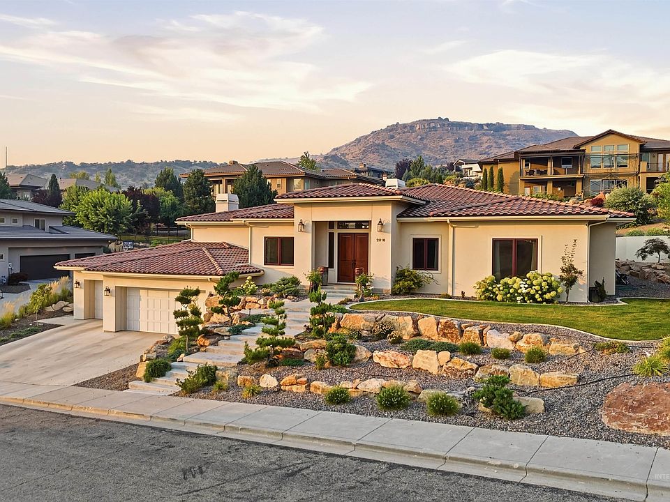 1st image of 2816 E Hard Rock Dr
