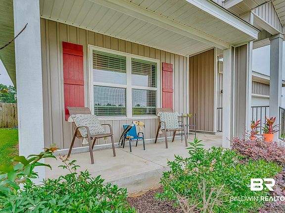 4th image of 10512 Wales Ln