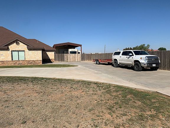 2nd image of 4013 N County Road 1140