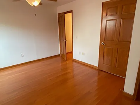 2121 Carpenter St #1 — Photo 9