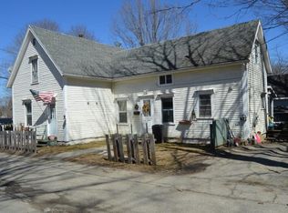 4 3rd St, Randolph, ME 04346