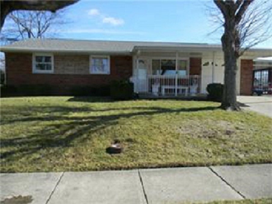 1st image of 690 Granville Pl