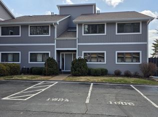 150 E Summit Beach Dr APT D, Algoma, WI 54201