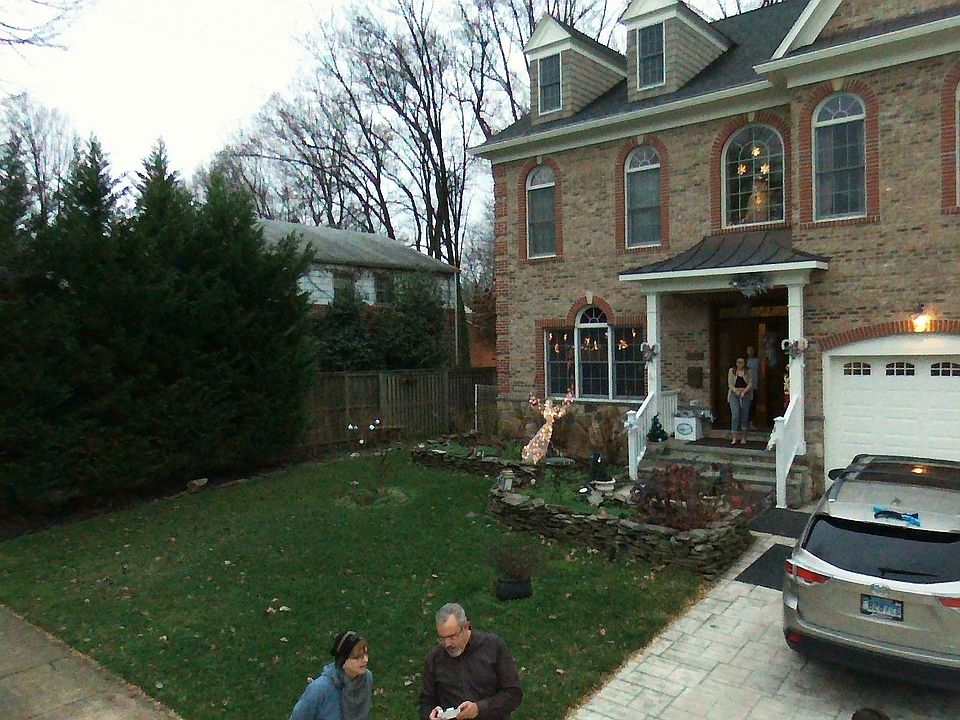 2nd image of 10210 Fleming Ave