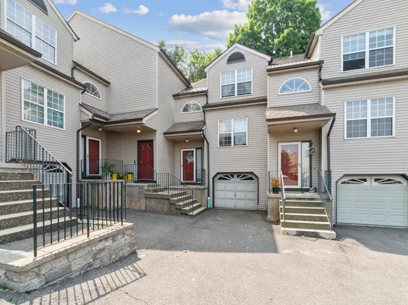 19 Taft Point APT 68, Waterbury, CT 06708