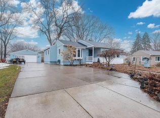 1763 Barclay St, Saint Paul, MN 55109