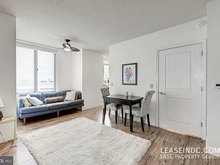 555 Massachusetts Ave NW #314 — Photo 4
