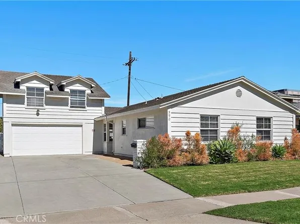 590 Traverse Dr, Costa Mesa, CA 92626