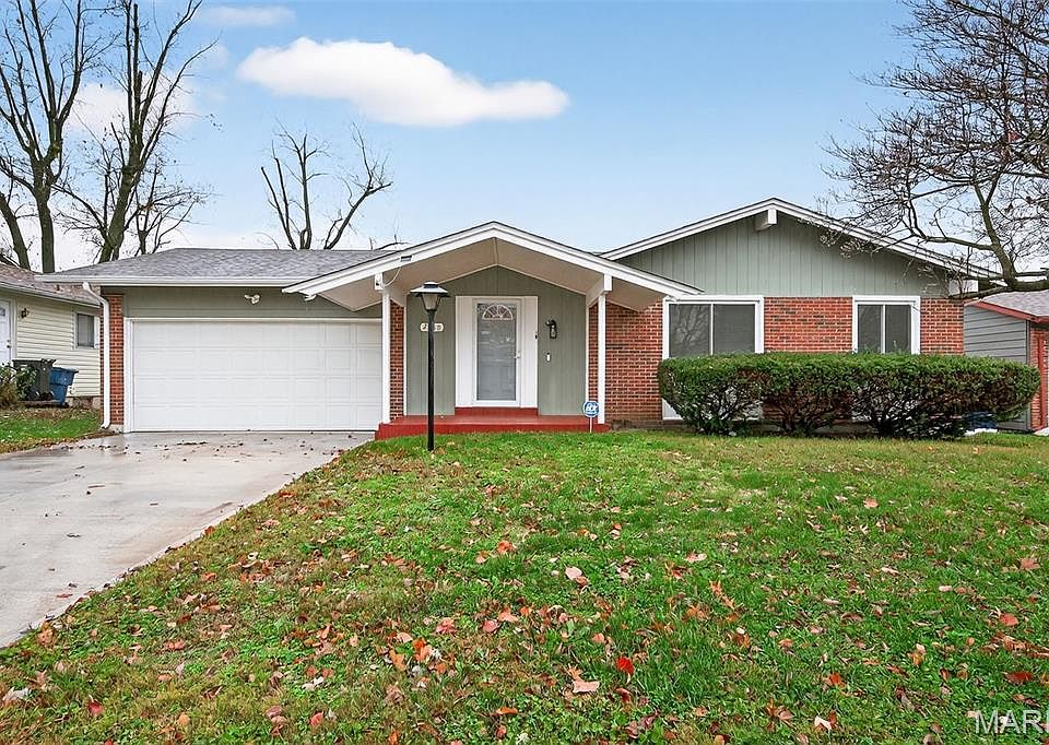 1st image of 2560 Woodsage Dr
