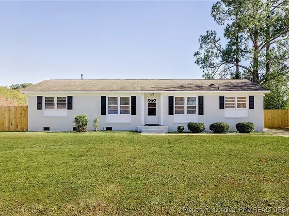5212 Longbranch Dr, Fayetteville, NC 28303