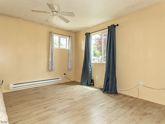 5th image of 966 Windermere Dr
