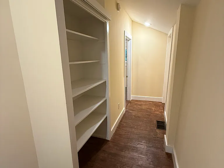 205 Mountain Rd — Photo 12