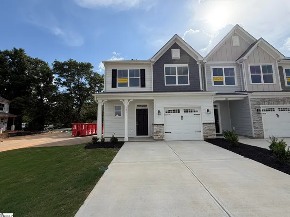 601 Autumn Lake Rd, Simpsonville, SC 29681