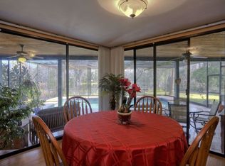 17023 Paula Ln, Lutz, FL 33558
