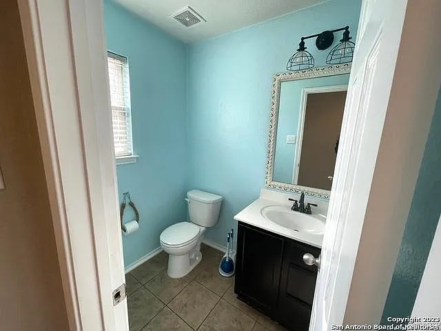 902 Sundance Hunt — Photo 13