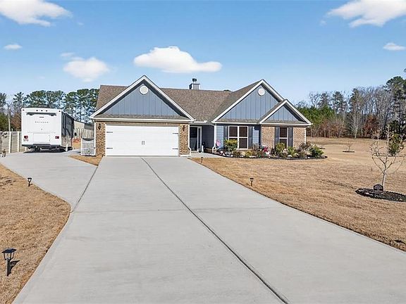 2nd image of 1710 Ike Stone Rd