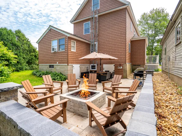 57 Western Ave, Kennebunk, ME 04043