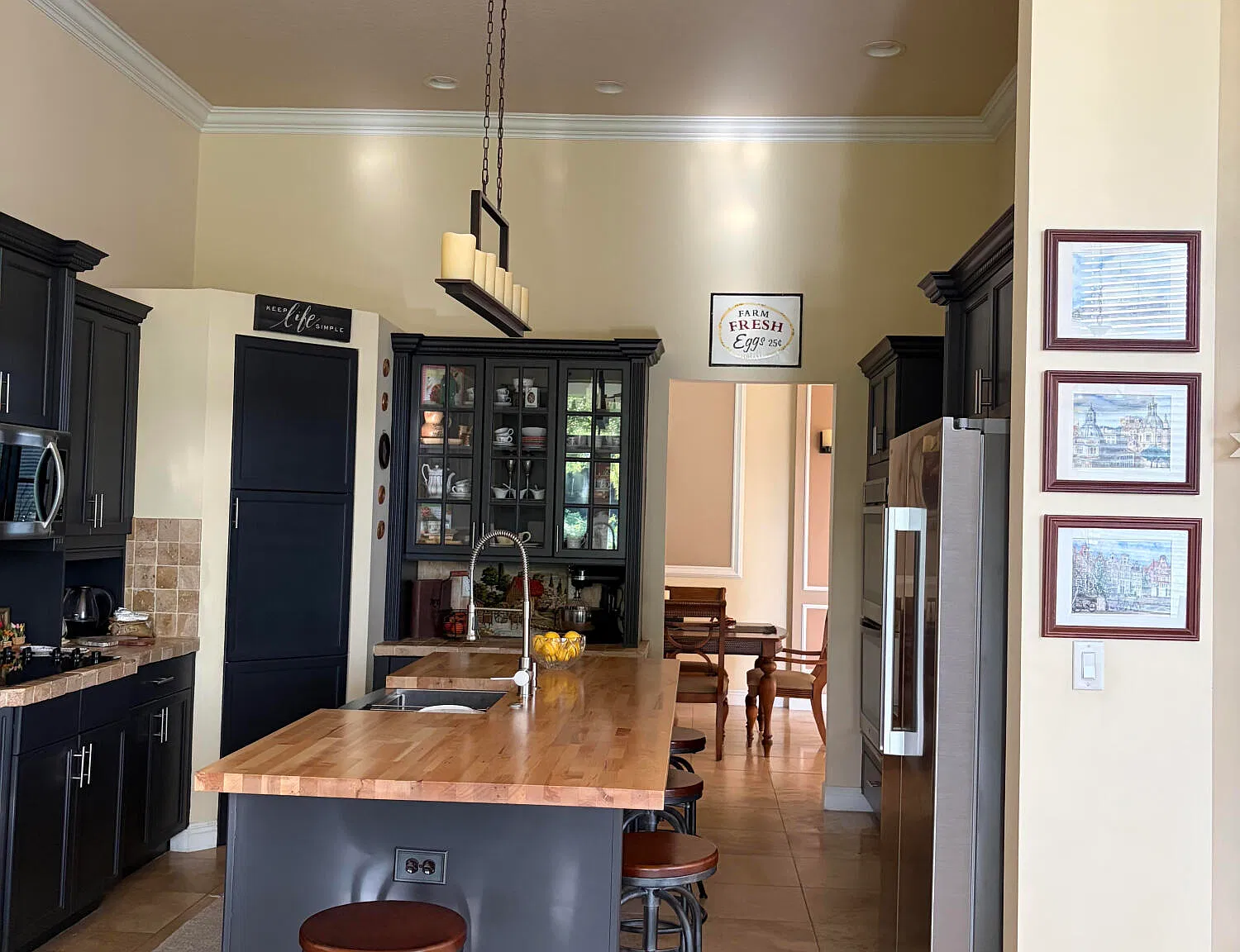4 bed, 4.0 bath, 2805 sqft, $8,000 — Photo 4