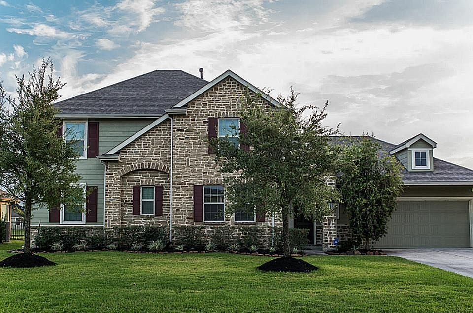 1st image of 11415 Winding Hollow Ln