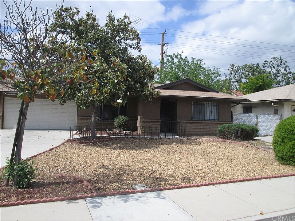 1st image of 2760 Carl Dr