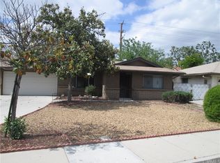 2760 Carl Dr, Hemet, CA 92545