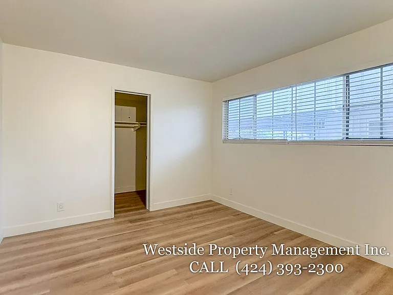 3630 Midvale Ave #5 — Photo 6