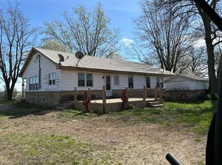 1817 Ridgeway Loop N, Harrison, AR 72601