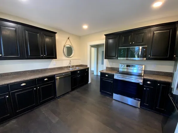 789 E Main St #E, Andrews, NC 28901