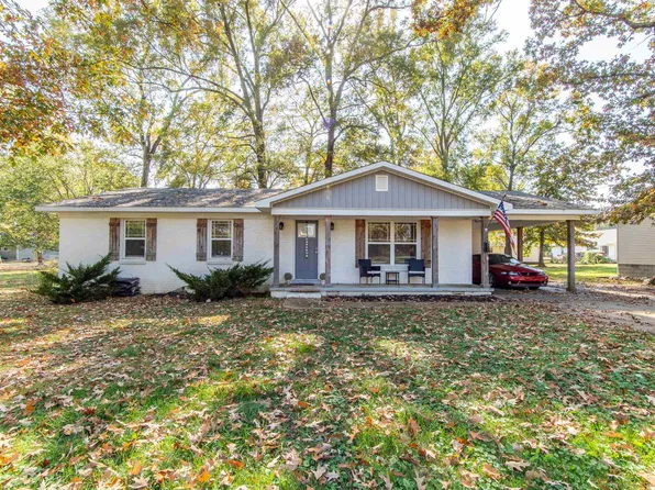 95 Greenwood Ave, Savannah, TN 38372