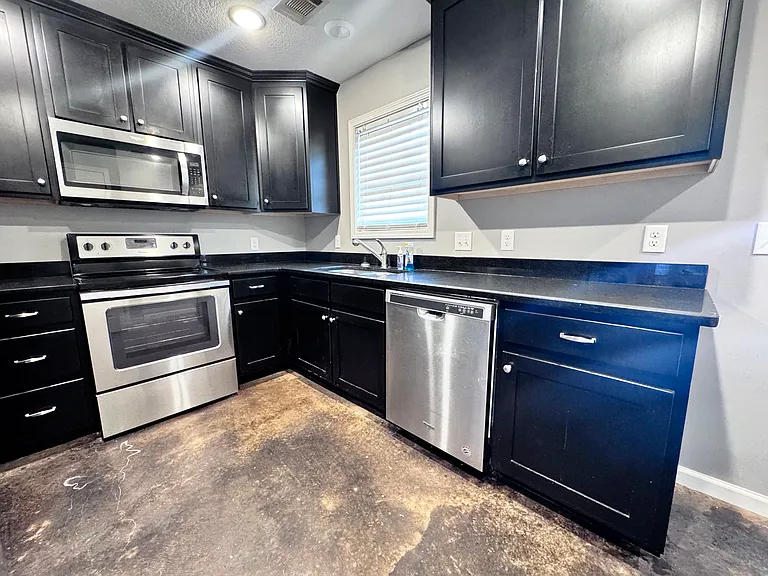 4509 Antosh Cir #1 — Photo 3
