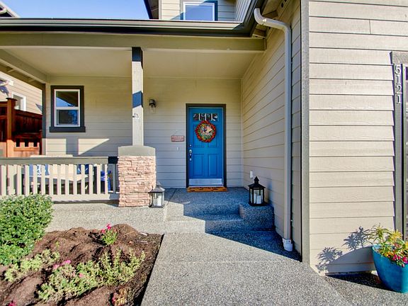 2nd image of 5121 79th Ave NE