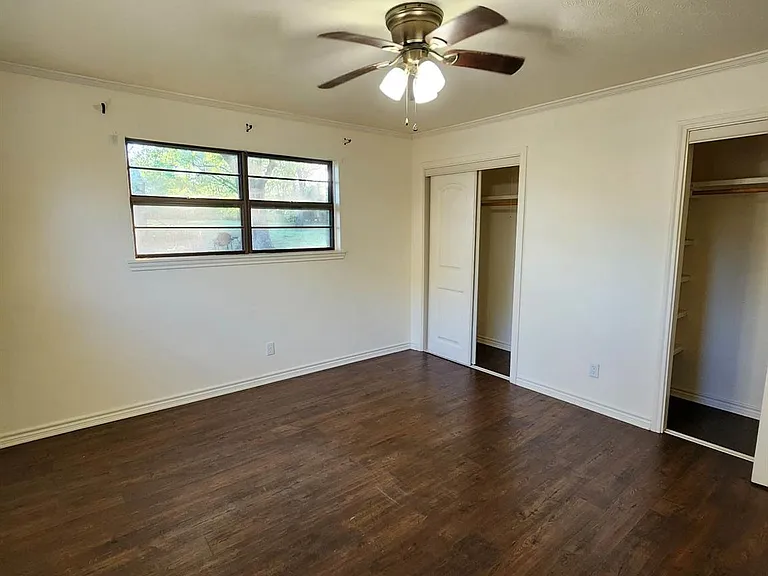 218 County Road 1500 — Photo 9