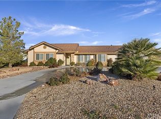 13663 Havasu Rd, Apple Valley, CA 92308