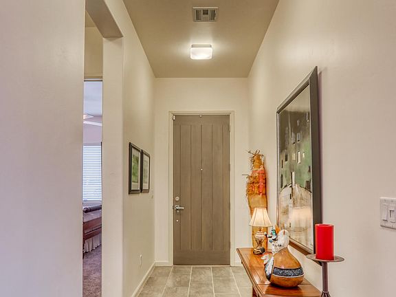 5th image of 1923 Pella Ct