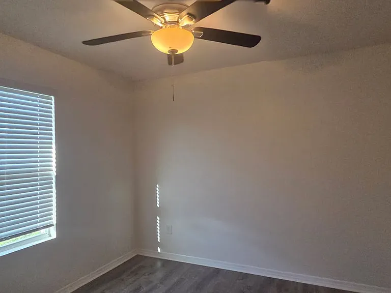 337 SW 30th Ave — Photo 28