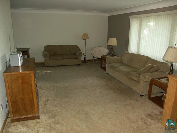 5th image of 2225-2227 Hughitt Ave