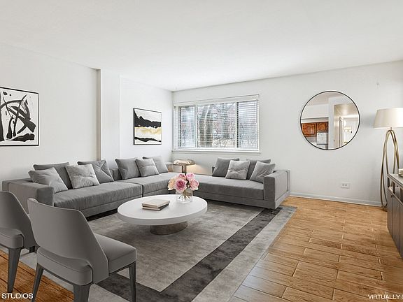 3rd image of 835 Ridge Ave APT 102