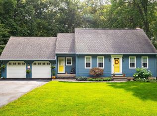73 West St, Hebron, CT 06248