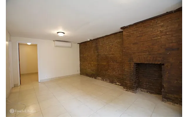 Rented by Douglas Elliman | media 24