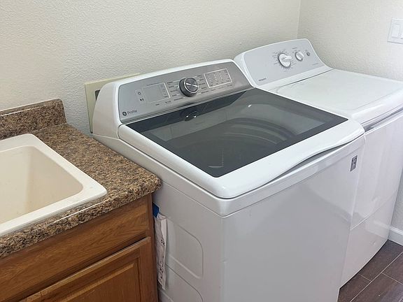 4th image of 5436 San Martin Way