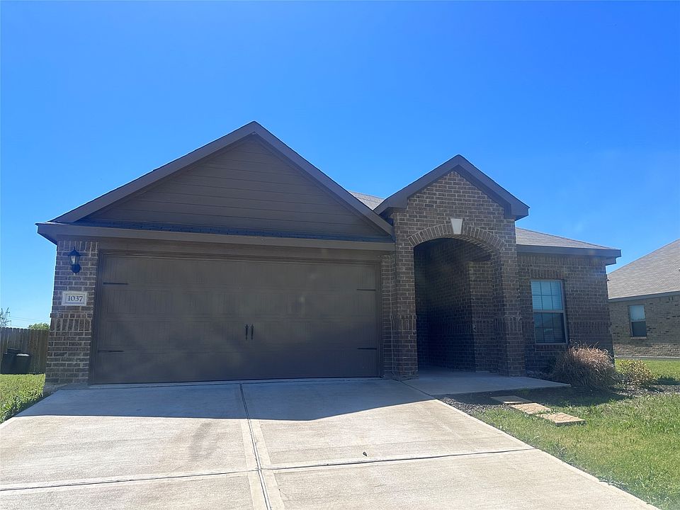 1st image of 1037 Wheatfield Ln