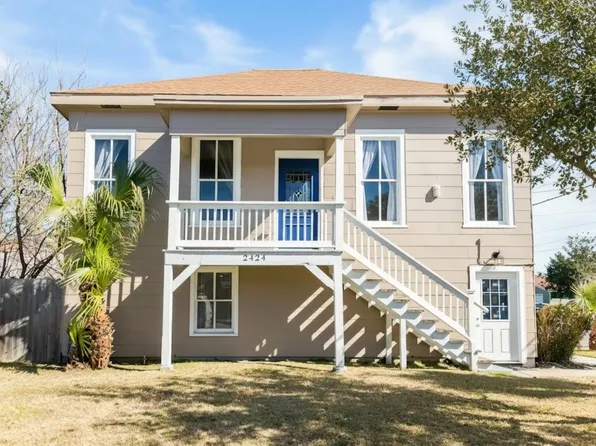 2424 38th St, Galveston, TX 77550