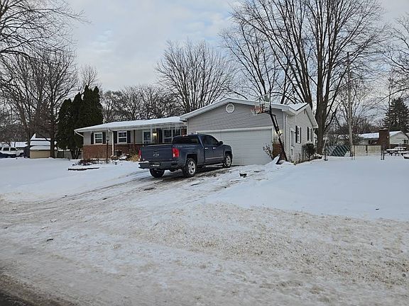 2nd image of 3283 Brookgate Dr