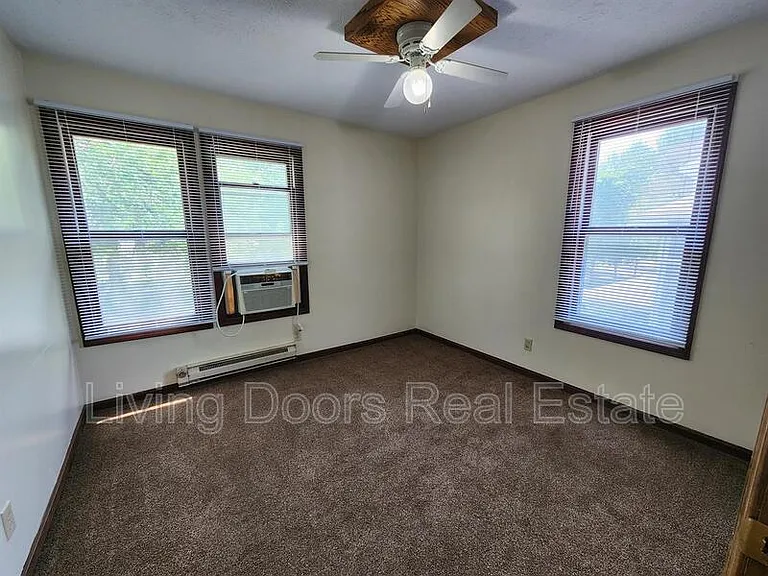 2601 N 58th St #3 — Photo 12