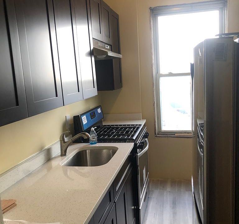 1st image of 3331 Fish Ave #2