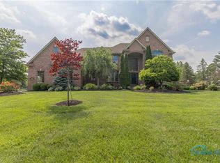 2436 Tiffany Village Blvd, Sylvania, OH 43560