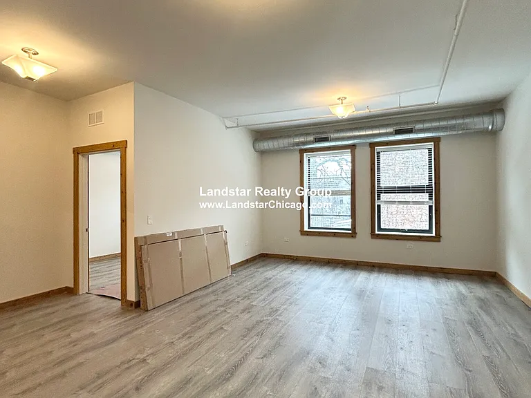 4611 S Ellis Ave #204 — Photo 9