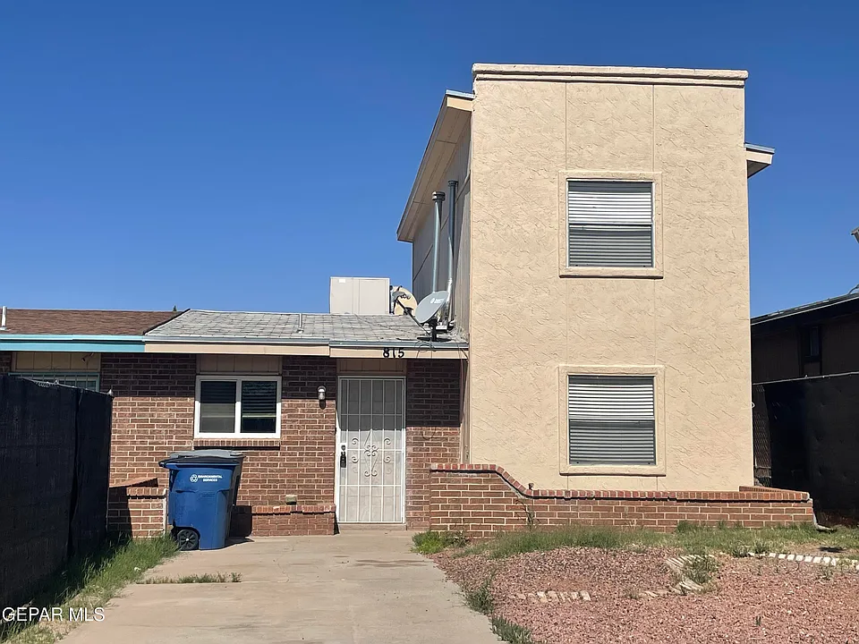 815 Silvestre Rd